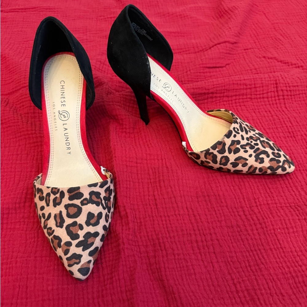 Chinese Laundry Black and Leopard Print Heels